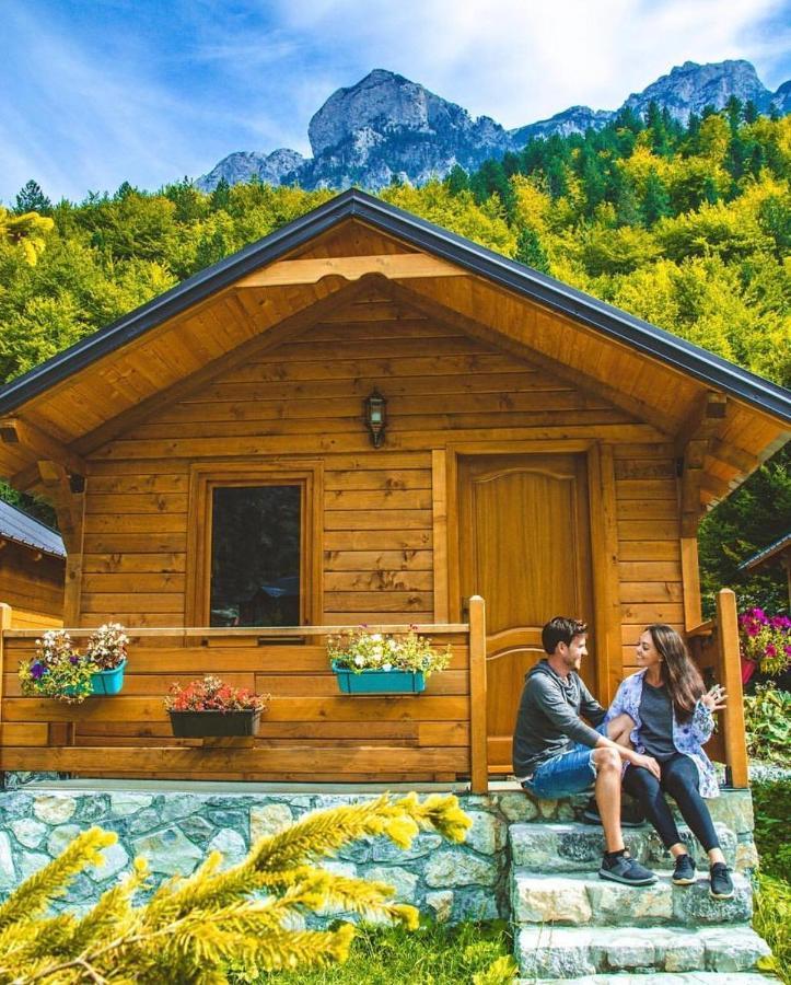 Villas Jezerca Valbone Exterior foto