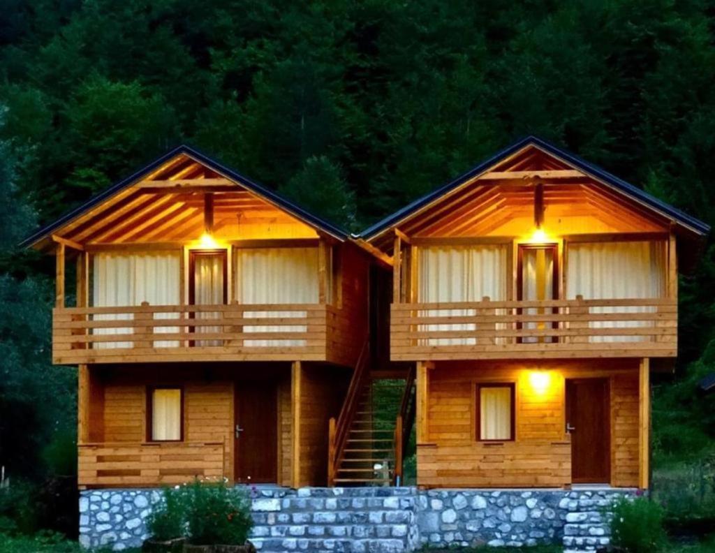 Villas Jezerca Valbone Exterior foto